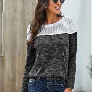 BLACK HEATHER LIGHTWEIGHT SWEATER MEDIUM